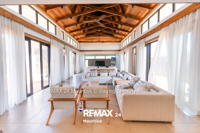 Spacious 3-bedroom villa with private pool, landscaped garden and elegant kiosk.