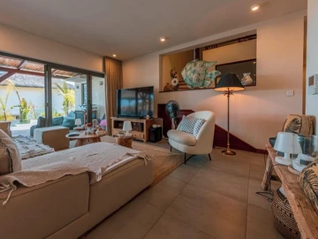 4 Bedroom Villa