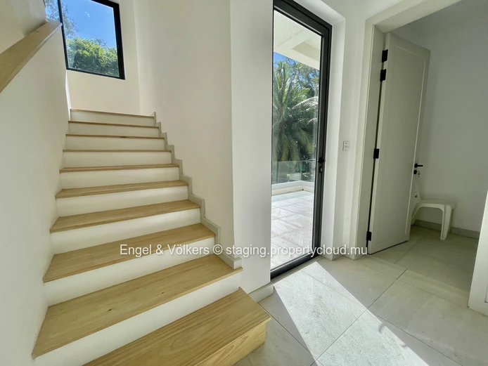 Exclusive 4-Bedroom Waterfront Residence