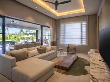 4 Bedroom Villa