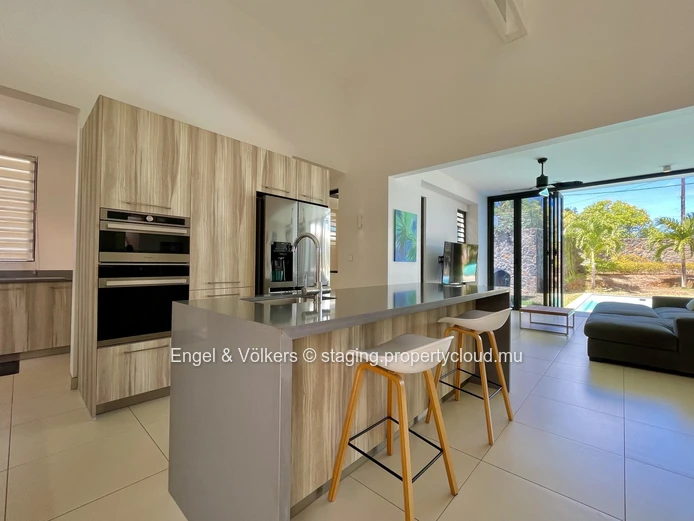 Luxurious Four Bedroom Villa
