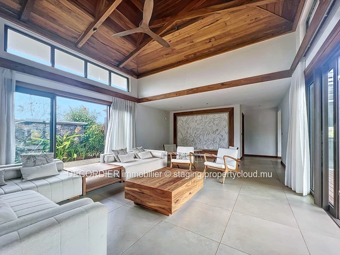 Somptueuse villa nichée dans une résidence sécurisée