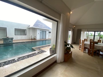 4 Bedroom Villa