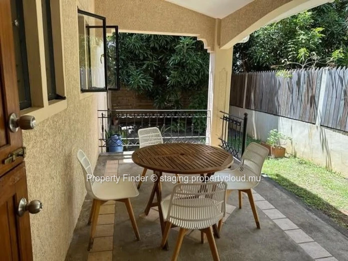 3 Bedroom Villa For Rent - Tamarin