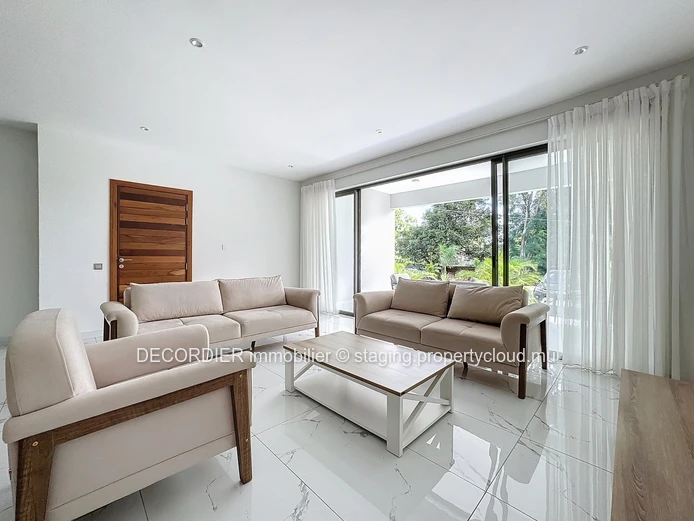 Appartement situé dans une résidence sécurisée accessible aux étrangers