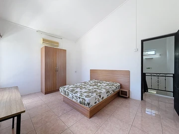 Appartement de 10 Chambres