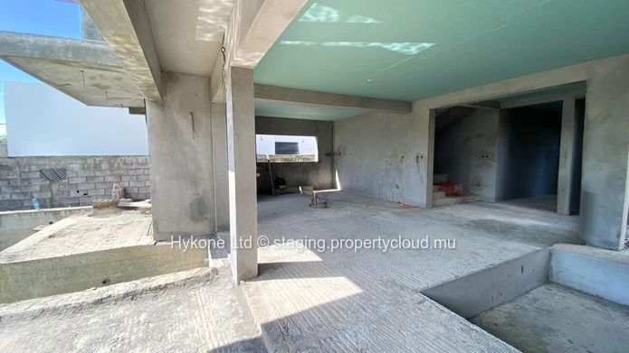 Villa To Finish For Sale In Albion