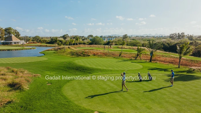 Invest in a luxury 2 bedroom villa with golf view in Azuri, Mauritius