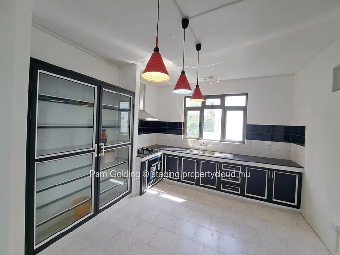 Trou aux Biches - Appartement à vendre - Pam Golding Mauritius