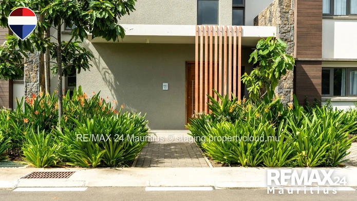 La Pointe Luxury Apartments at Pointe Phase 3 Now Launching...
