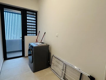 4 Bedroom Apartment