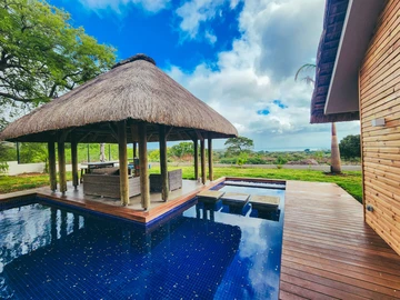 4 Bedroom Villa