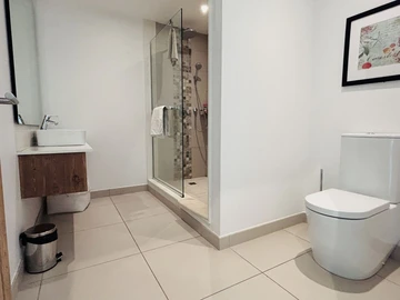 3 Bedroom Townhouse, Duplex