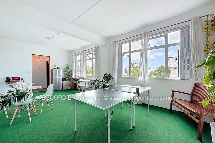Commercial space for rent – Roches Brunes