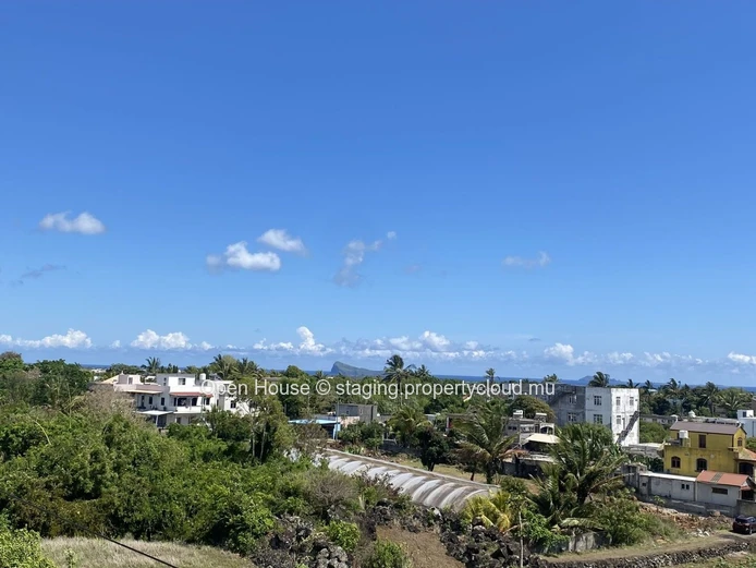 Exclusivité # Marché local # Goodlands # Appartement à vendre de 113m², 3 chambres, entièrement meublé, vue mer, pisc... (Mandat exclusif)
