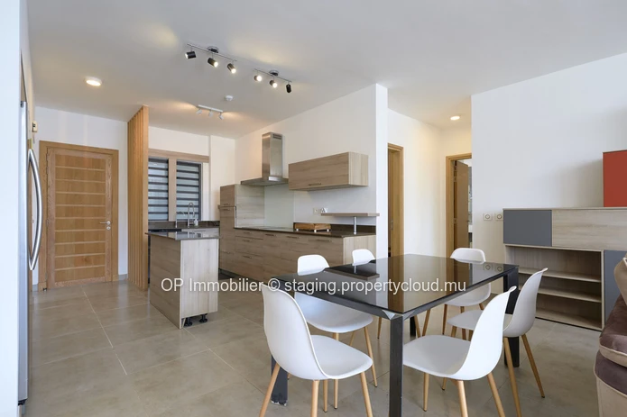 Luxury RES Apartment in Mon Choisy w/ Communal Pool, Fully Furnished, Close to Amenities - Only 530 000 €