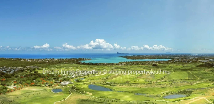 Beachfront Penthouse With Panoramic Sea View In Mont Choisy - Mauritius