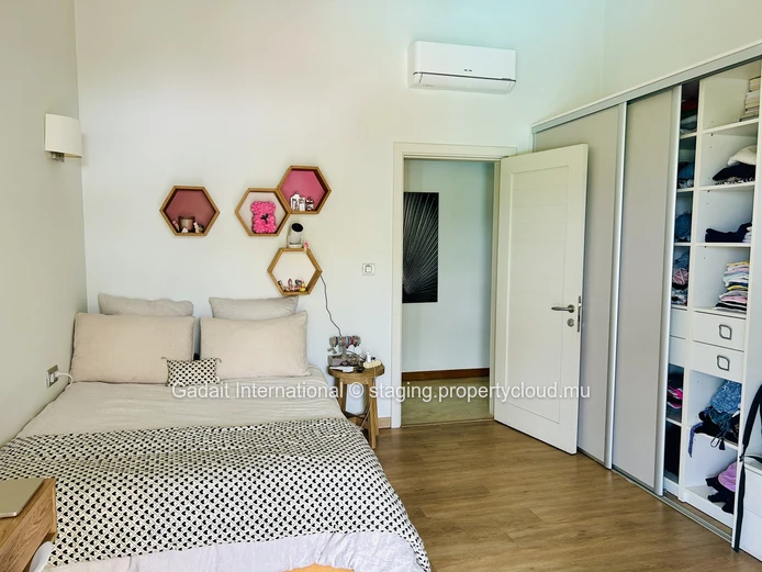 Contemporary Villa with Sea and Mountain Views – Mont Piton, Mauritius