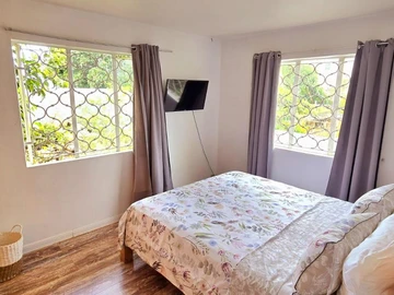 5 Bedroom Villa