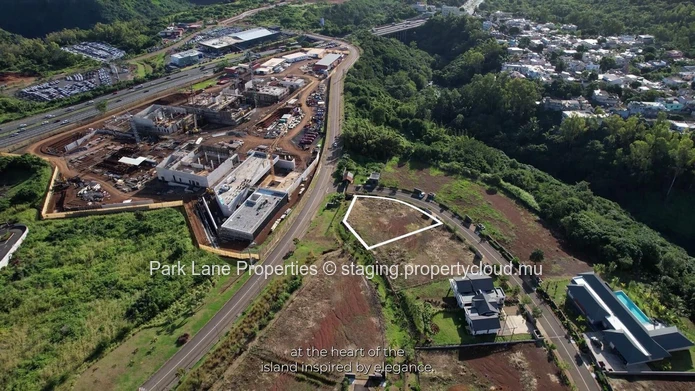 Build your dream home in the heart of the Island – Bagatelle's finest residential opportunity