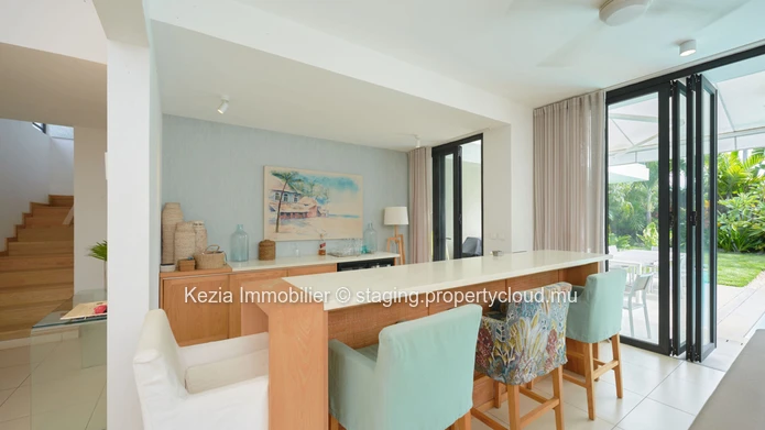 | Villa Contemporaine Et Son Jardin Bucolique |