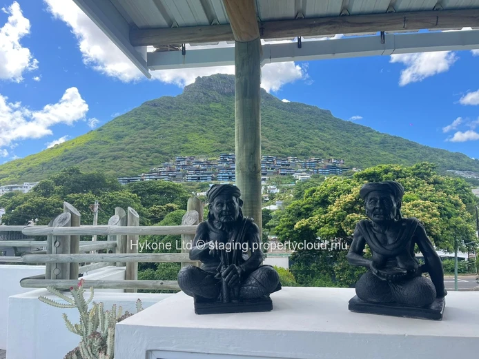 Apartment For Sale In la Preneuse, Black River