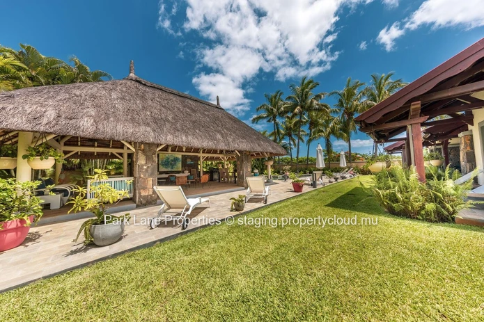 Sun-Kissed Charm: Luxurious Plantation Style Home with Resort Amenities in Albion, Mauritius