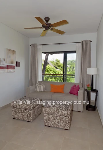 Beau Champ - Spacieux appartement 2 chambres avec piscine privée