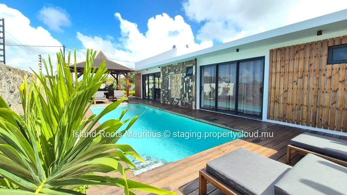 Grande Baie Chemin Vingt Pieds: 3-Bedroom House for Sale - Ideal for Families!