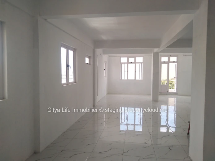 Commercial Space - 185.8 m²
