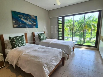 3 Bedroom Townhouse, Duplex