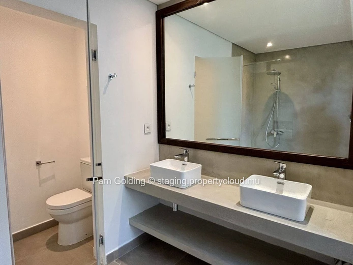 Appartement de 3 Chambres à Vendre à Pointe aux Canonniers | Marine Residences