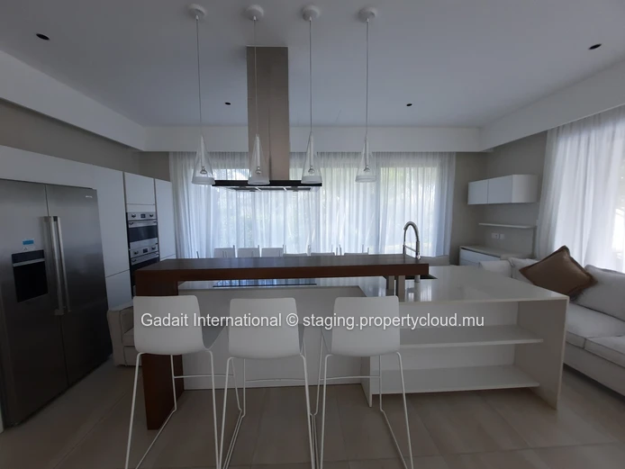 Superb villa for Rent - 4 bedrooms with Golf View | Anahita Beau Champ