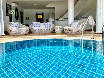 4 Bedroom Villa