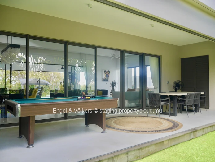 A Modern Masterpiece with Breathtaking Views