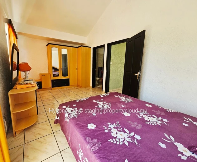 Triplex En Vente À Flic En Flac