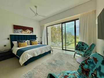4 Bedroom Villa