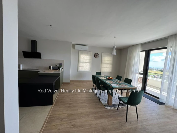 Luxurious Penthouse for Rent at Sodnac - Quatre Bornes - Rs 115,000 (negotiable) | 230 m² | 2 Parkings