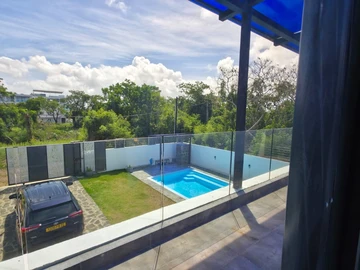 4 Bedroom Villa