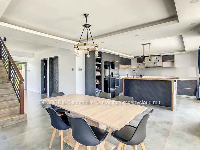 Large detached house with some finishing to be expected