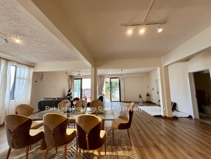 Belle Rose: Two Modern Homes on an Ideal Plot, Combining Comfort and Security