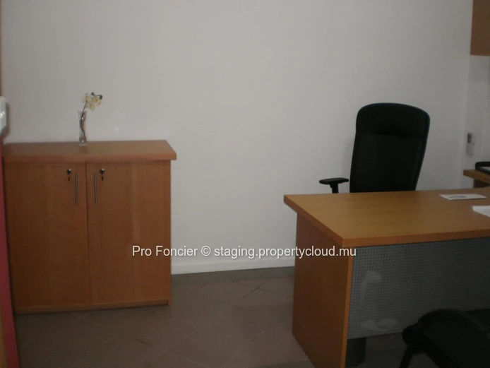 Bureau à Port Louis - Petit bureau chic