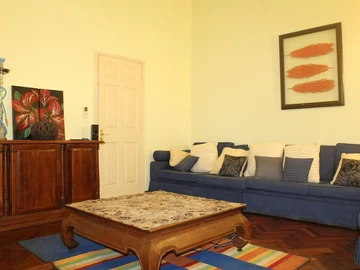 5 Bedroom Villa