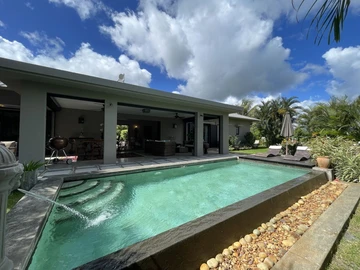 4 Bedroom Villa