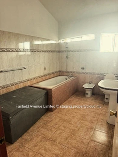 "Charming Furnished House for Rent in Pointe aux Piments  - Close to Amenities"