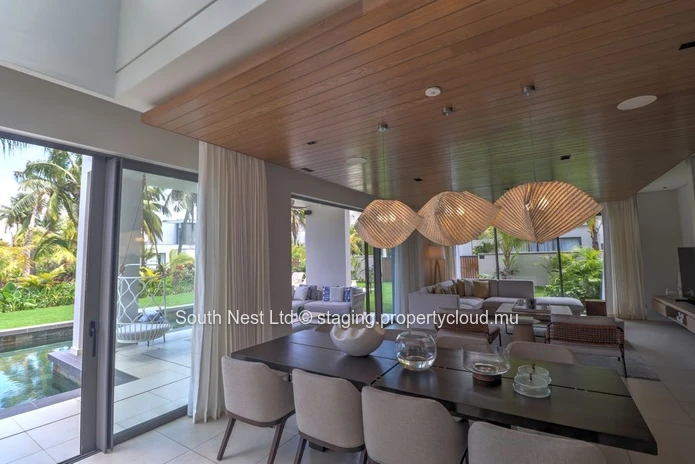 One&Only luxury villa with a private pool, seafront access