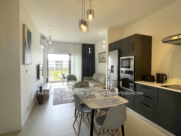 New 2-bedroom apartment with swimming pool – Secure residence in Beau Plan Smart City