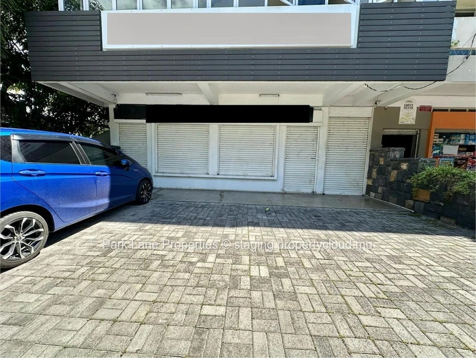 Commercial Space for Rent in Pointe aux Canonniers.