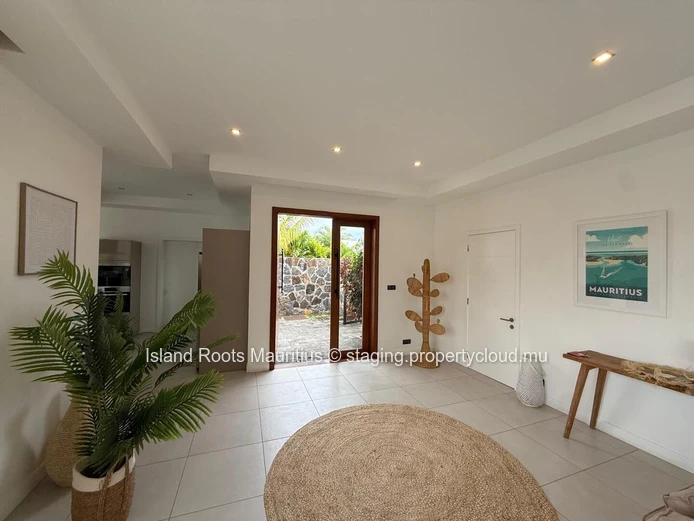 Long-Term Rental: Luxurious 4-Bedroom Villa at Cap Malheureux