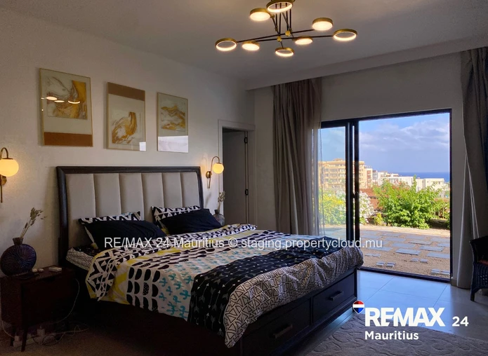 3-Bedroom Villa with Sea Views in Gated Community
